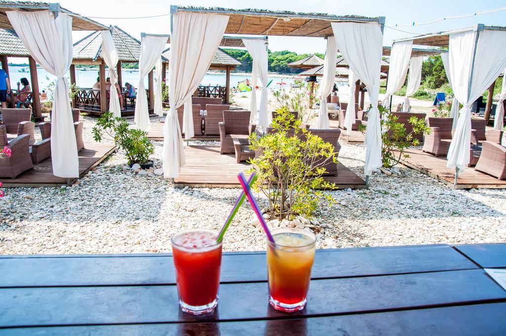 Hotel Agava Božava Zewnętrze zdjęcie